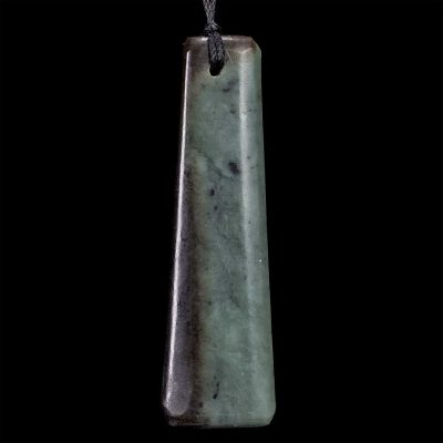 New Zealand Pounamu Nephrite Jade Toki/Adze Pendant